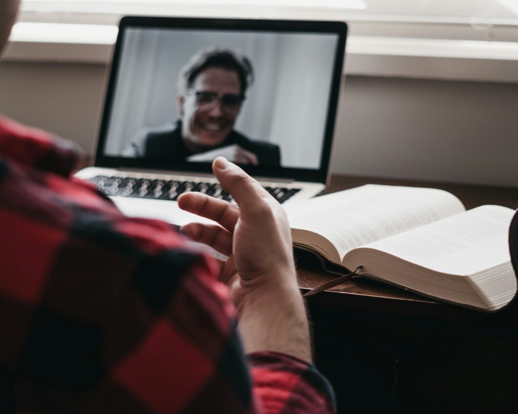 incontro online da pc, psicoterapia online efficacia